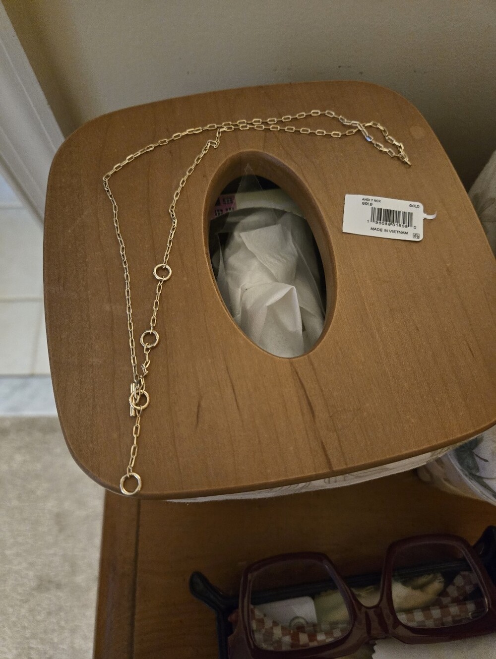 Kendra Scott Andi Y Gold Necklace